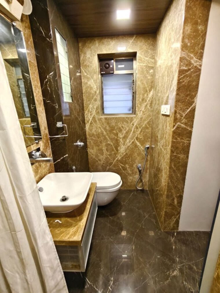 Bathroom, sabari-shikhar 3 Bedroom 1430 Sq.Ft. Apartment In Chembur Mumbai 9792436