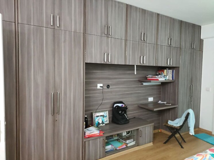 undefined, dlf-the-summit 4 Bedroom 3400 Sq.Ft. Apartment In Dlf Phase V Gurgaon 9792228