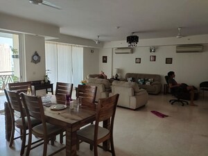 Living Room in 4 BHK Apartment at DLF The Summit, Dlf Phase V – for Rent