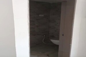 Bathroom in 1 BHK Apartment at Shraddha Pleasant, Vikhroli East – for Rent