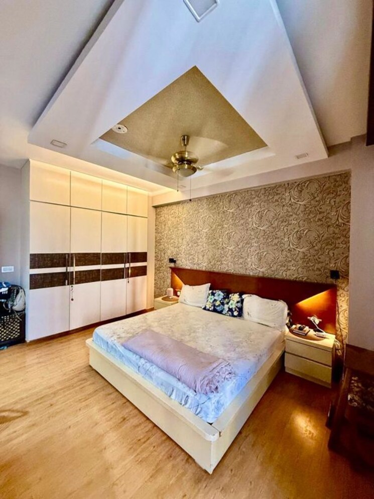 undefined, tulip-violet 4 Bedroom 2010 Sq.Ft. Apartment In Sector 69 Gurgaon 9792534