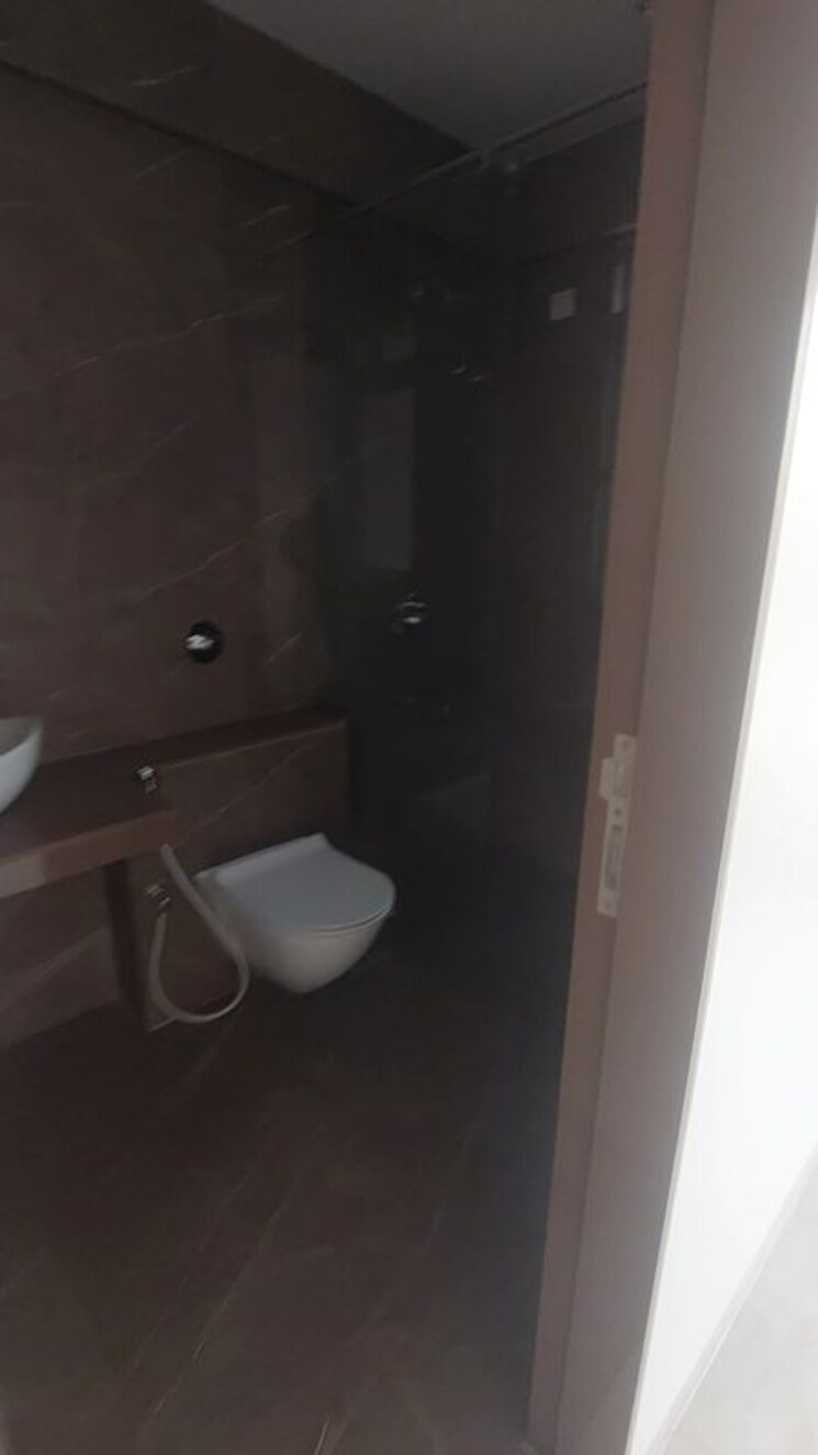 Bathroom, marigold-miraaya 2 Bedroom 650 Sq.Ft. Apartment In Mulund West Mumbai 9792327