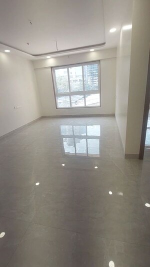 Room in 2 BHK Apartment at Marigold Miraaya, Mulund West – for Rent