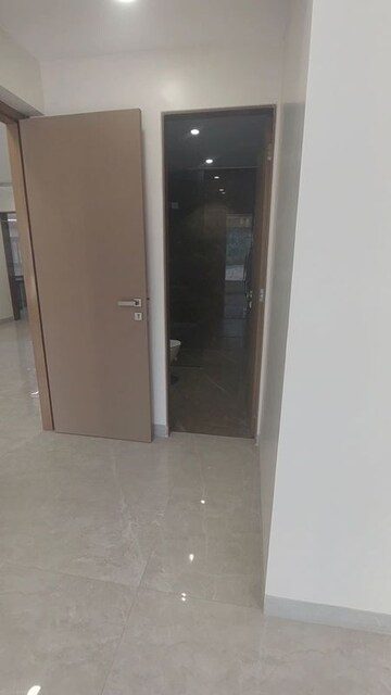 Furnished Amenities in 2 BHK Apartment at Marigold Miraaya, Mulund West – for Rent