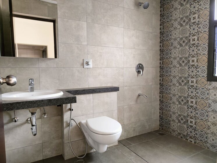 Bathroom, sobha-lake-garden 1 Bedroom 765 Sq.Ft. Apartment In Kr Puram Bangalore 9112907
