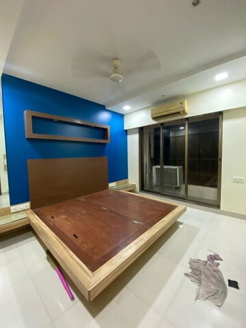 Bedroom in 3 BHK Apartment at Chembur – for Rent