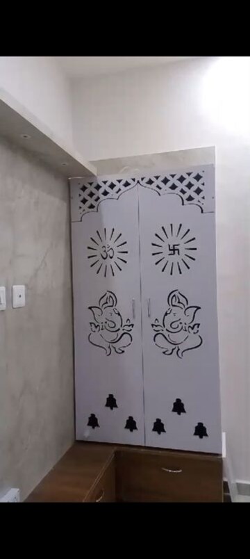 Furnished Amenities in 2 BHK Apartment at Pyramid Heights, Sector 85 – for Rent