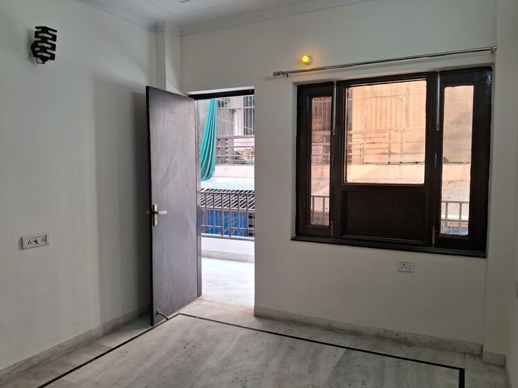 Room, vipul-world-floors 3 Bedroom 1700 Sq.Ft. Builder Floor In Sector 48 Gurgaon 9792727