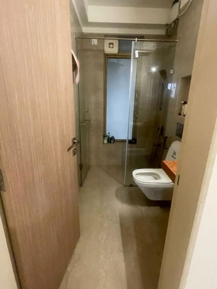 Bathroom, godrej-rks 3 Bedroom 1950 Sq.Ft. Apartment In Chembur Mumbai 9792651