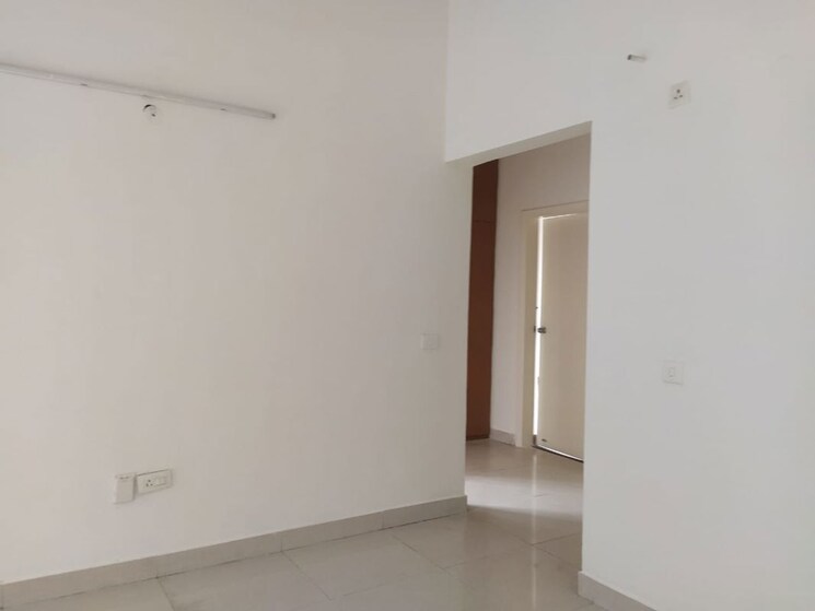 Room, godrej-frontier 3 Bedroom 1927 Sq.Ft. Apartment In Sector 80 Gurgaon 9792729