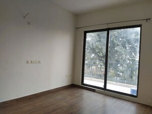 Room in 3 BHK Apartment at Godrej Frontier, Sector 80 – for Sale