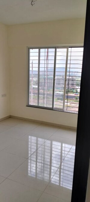 Room in 2 BHK Apartment at Kolte Patil R10, Hinjewadi – for Sale
