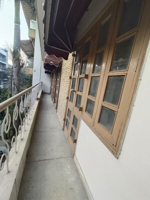 Balcony in 3 BHK Builder Floor at Kailash Colony – for Rent