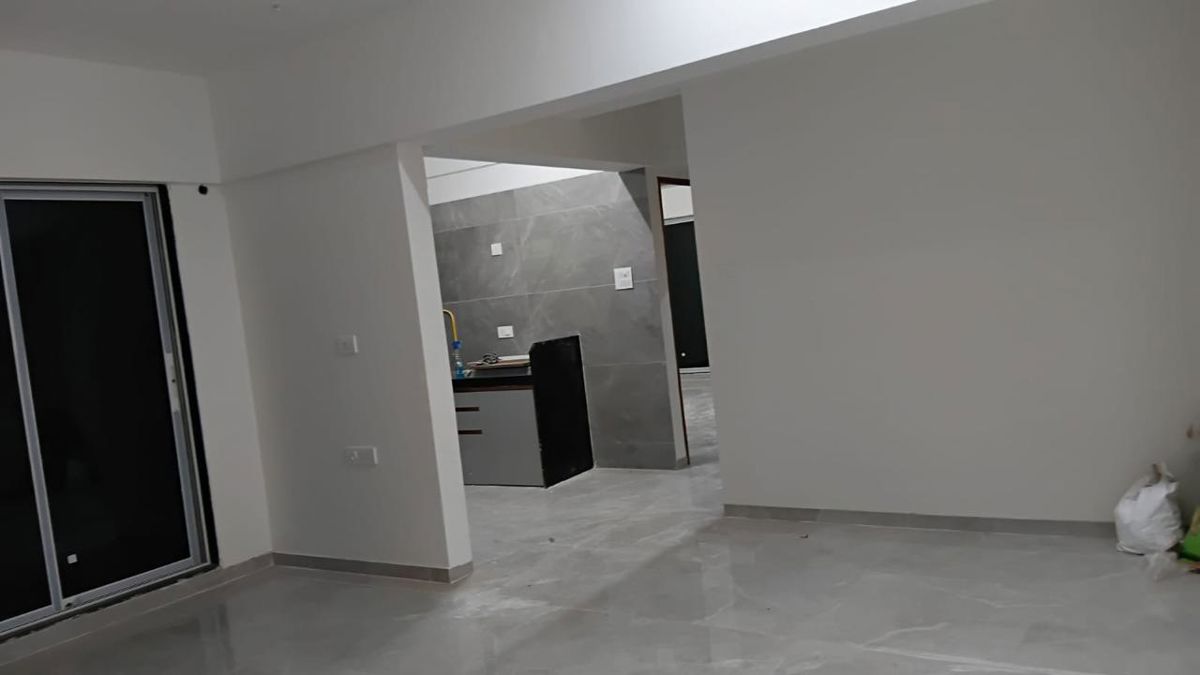 2 BHK Builder Floor For Rent in Goregaon West