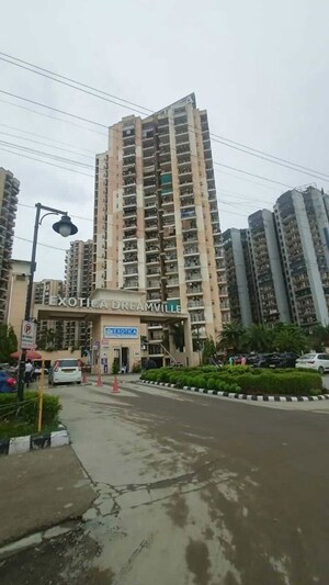 2 BHK Apartment – Exterior View View at Exotica Dreamville, Sector 16c Greater Noida - for Rent