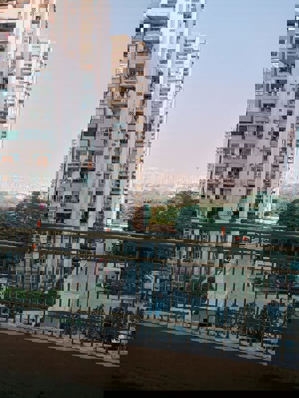 2 BHK + Extra Room Apartment For Rent in Supertech Cape Town