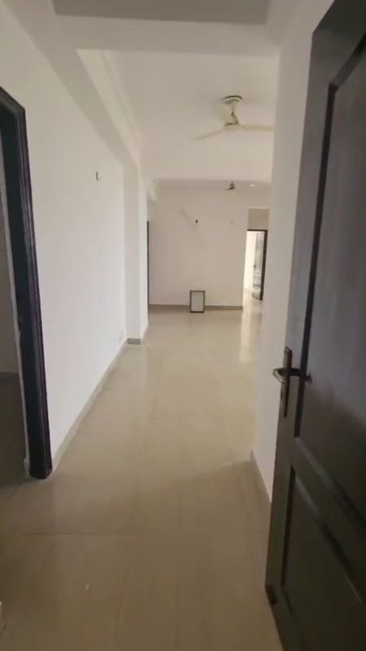 undefined, saviour-greenisle 3.5 Bedroom 1800 Sq.Ft. Apartment In Sain Vihar Ghaziabad 9792886