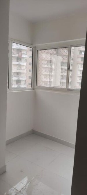 Room in 2 BHK Apartment at Supertech Ecovillage II, Sector 16b Greater Noida – for Rent