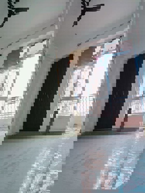 2 BHK + Extra Room Apartment For Rent in Supertech Cape Town