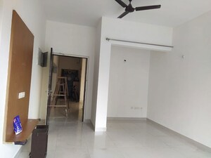 Room in 3 BHK Apartment at Godrej Frontier, Sector 80 – for Sale