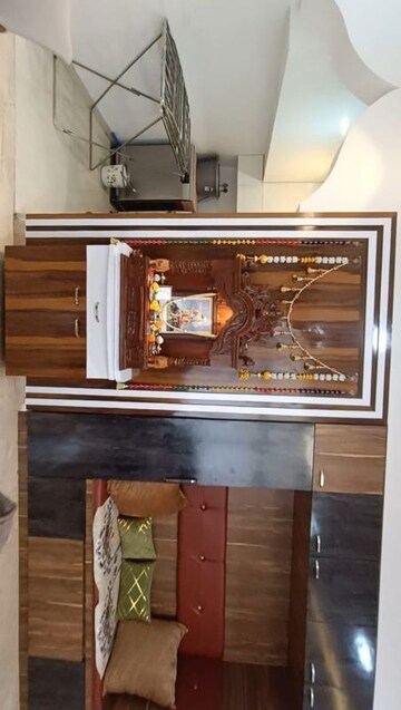 Furnished Amenities in 2 BHK Apartment at Hiranandani Skylark Enclave, Ghodbunder Road – for Rent