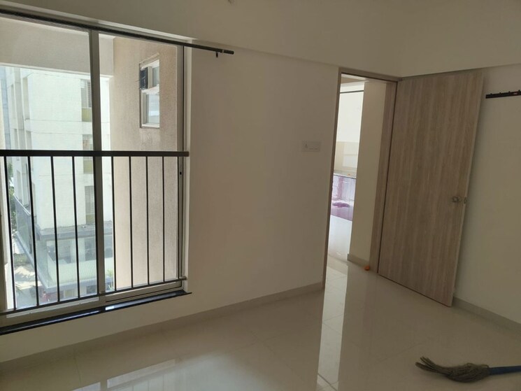 Room, adi-w-57 1 Bedroom 450 Sq.Ft. Apartment In Wakad Pune 9792975