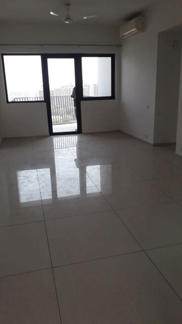 Room in 3 BHK Apartment at Krisumi Waterfall Residences, Sector 36a – for Sale