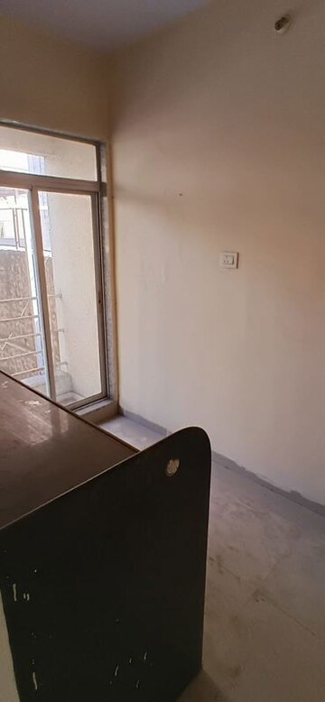 Furnished Amenities in 1 RK Apartment at Ulwe Sector 5 – for Rent