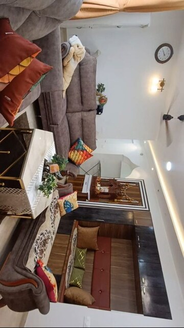 Furnished Amenities in 2 BHK Apartment at Hiranandani Skylark Enclave, Ghodbunder Road – for Rent