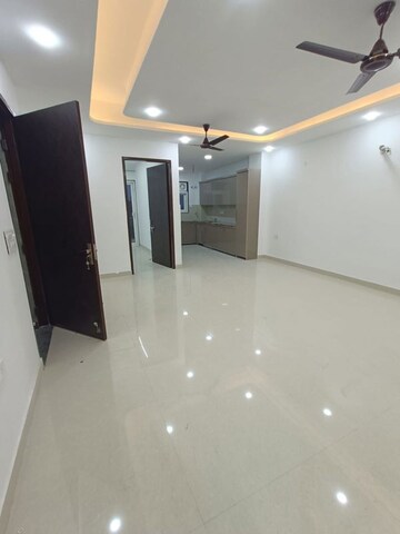 Room in 3 BHK Apartment at Sector 47 – for Rent