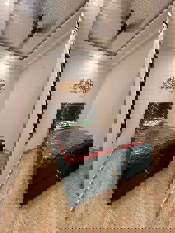 2 BHK Builder Floor For Rent in Chattarpur