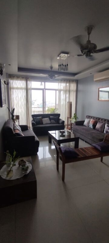 Team Area in 3 BHK Apartment at Shiv Shankar Society, Sector 51 – for Sale