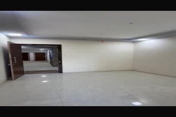 Room in 1 BHK Apartment at Wayle Nagar – for Sale