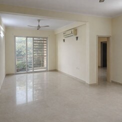 4 BHK + Servant Room,Study Room Apartment For Rent in Orchid Island