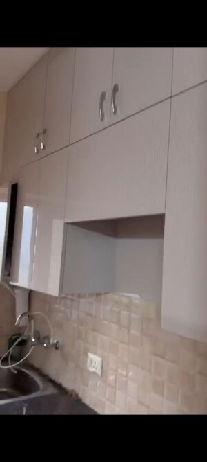 Bathroom in 1 BHK Apartment at Amrapali Ivory Heights, Amrapali Dream Valley – for Rent