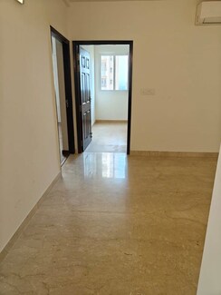 3 BHK + Pooja Room Apartment For Sale in Varun Enclave