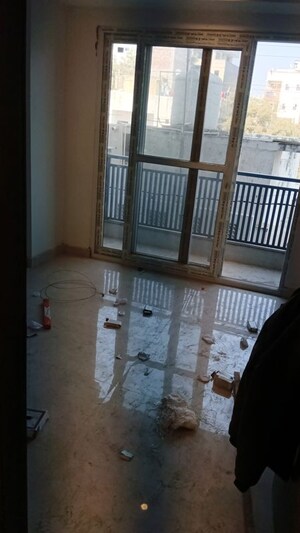 Room in 2 BHK Builder Floor at Chattarpur – for Sale