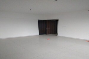 Room in 1 BHK Apartment at Sheth Avante, Kanjurmarg West – for Rent