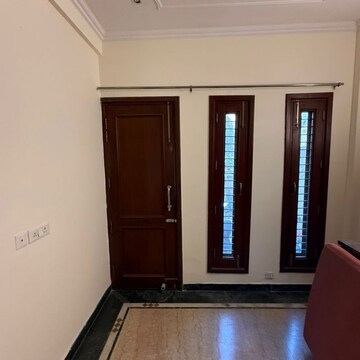 Furnished Amenities in 3 BHK Builder Floor at Sector 31 – for Rent