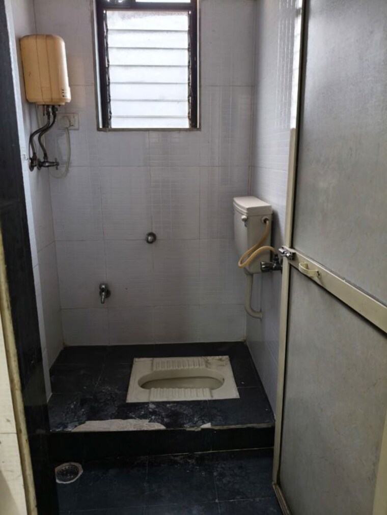 Bathroom, pacific-towers 1 Bedroom 640 Sq.Ft. Apartment In Nerul Sector 27 Navi Mumbai 9793169