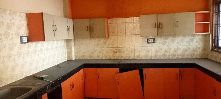 Kitchen, parvati-complex-indira-nagar 2 Bedroom 1000 Sq.Ft. Builder Floor In Indira Nagar Lucknow 9793195