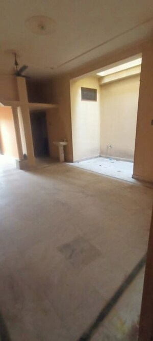 Room in 2 BHK Builder Floor at Parvati Complex Indira Nagar, Indira Nagar – for Rent