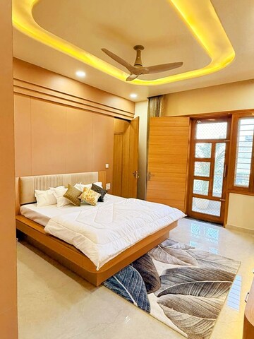Bedroom in 5 BHK Independent House at Mansarovar – for Sale