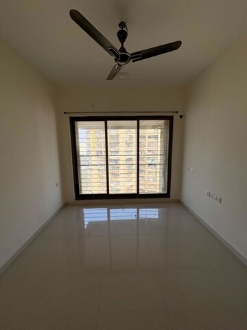 Room in 2 BHK Apartment at Acme Ozone, Manpada – for Rent