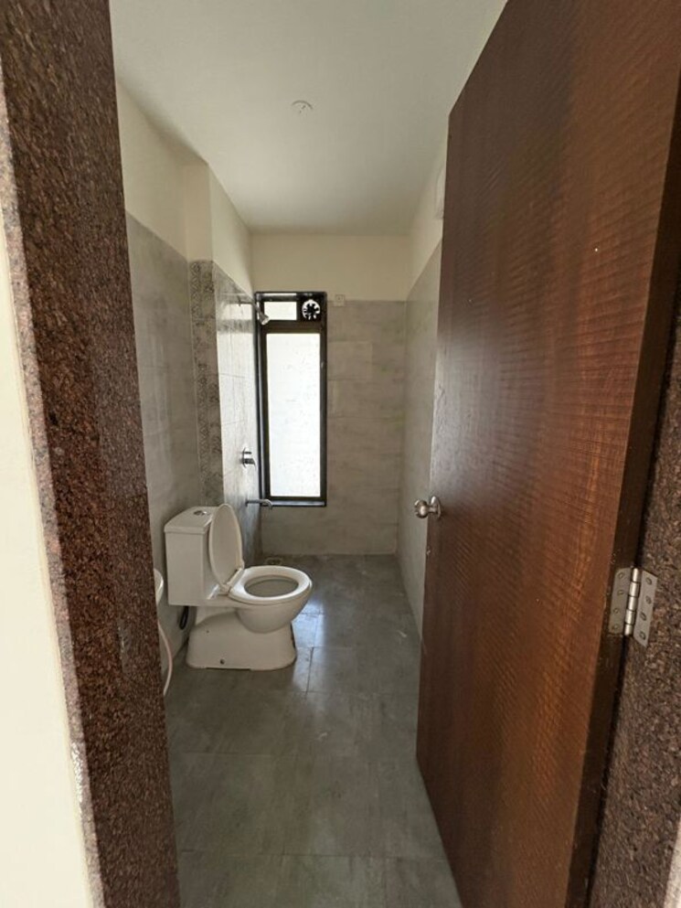 Bathroom, acme-ozone 2 Bedroom 775 Sq.Ft. Apartment In Manpada Thane 9793228