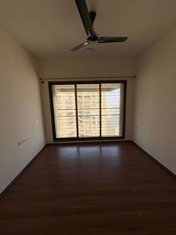 Room in 2 BHK Apartment at Acme Ozone, Manpada – for Rent