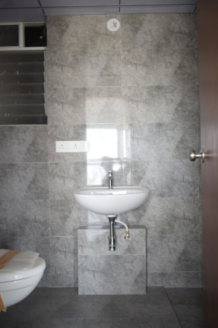 Bathroom, gagan-ela 2 Bedroom 795 Sq.Ft. Apartment In Nibm Road Pune 9793242