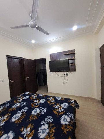 Bedroom in 1 BHK Builder Floor at Ansal Sushant Lok I, Sector 43 – for Rent