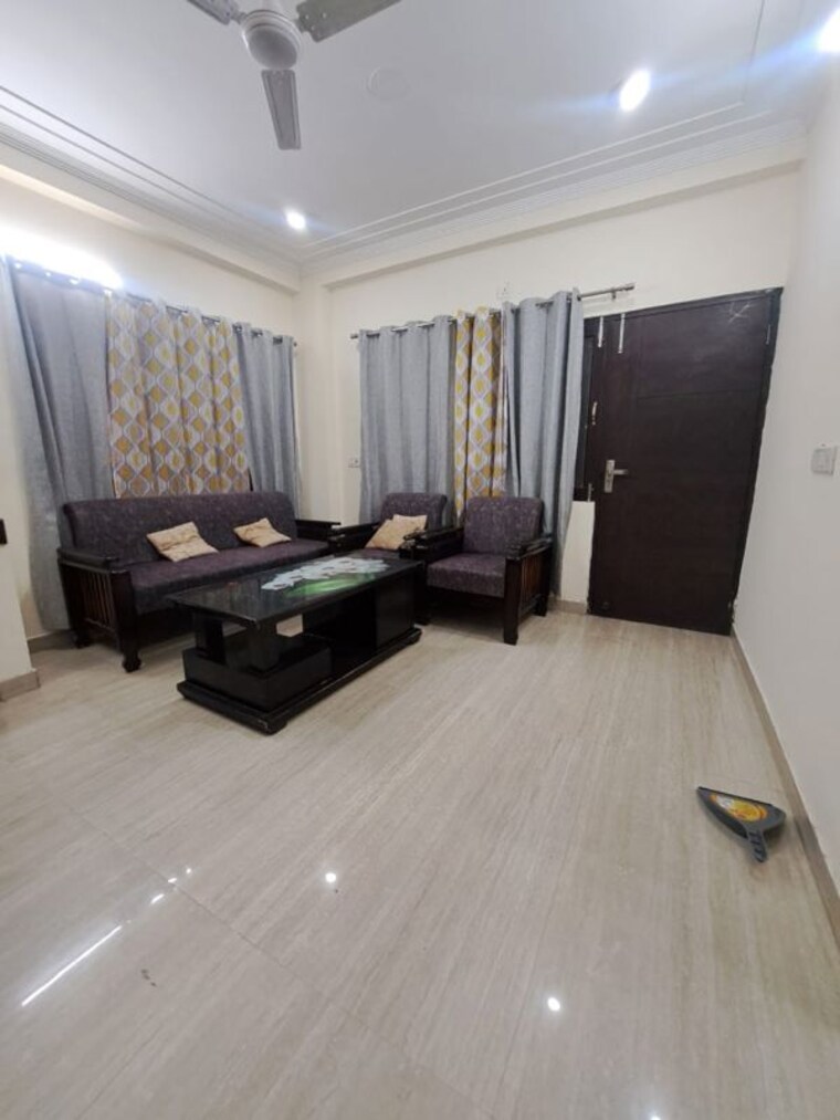 Living Room, ansal-sushant-lok-i 1 Bedroom 865 Sq.Ft. Builder Floor In Sector 43 Gurgaon 9793360