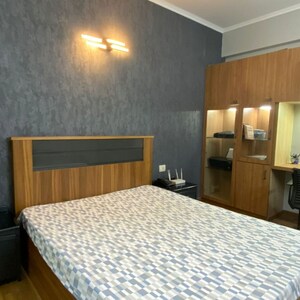 Bedroom in 3.5 BHK Apartment at Vipul Belmonte, Sector 53 – for Rent